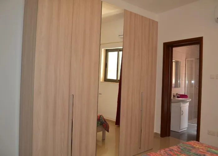 Apartman Town Centre Bright & Spacious 3 Bedroom