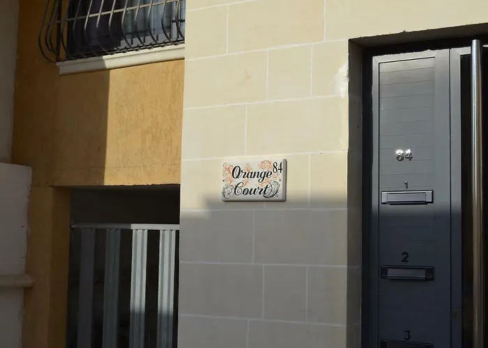 Apartman Town Centre Bright & Spacious 3 Bedroom