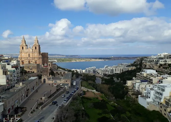 Apartman Town Centre Bright & Spacious 3 Bedroom *