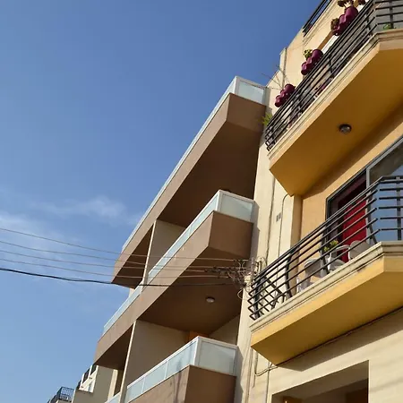 Apartament Town Centre Bright & Spacious 3 Bedroom